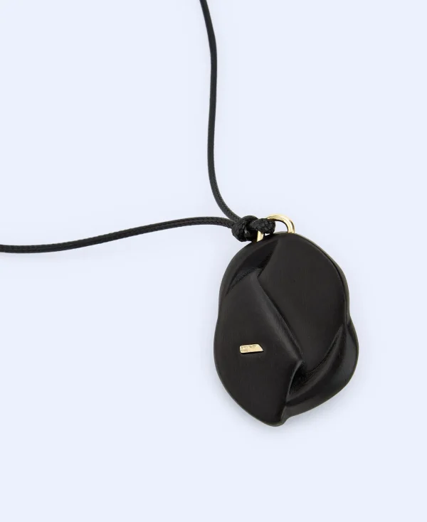 Adolfo Dominguez Bijuteria*Pendentif A Motif Vegetal Noir